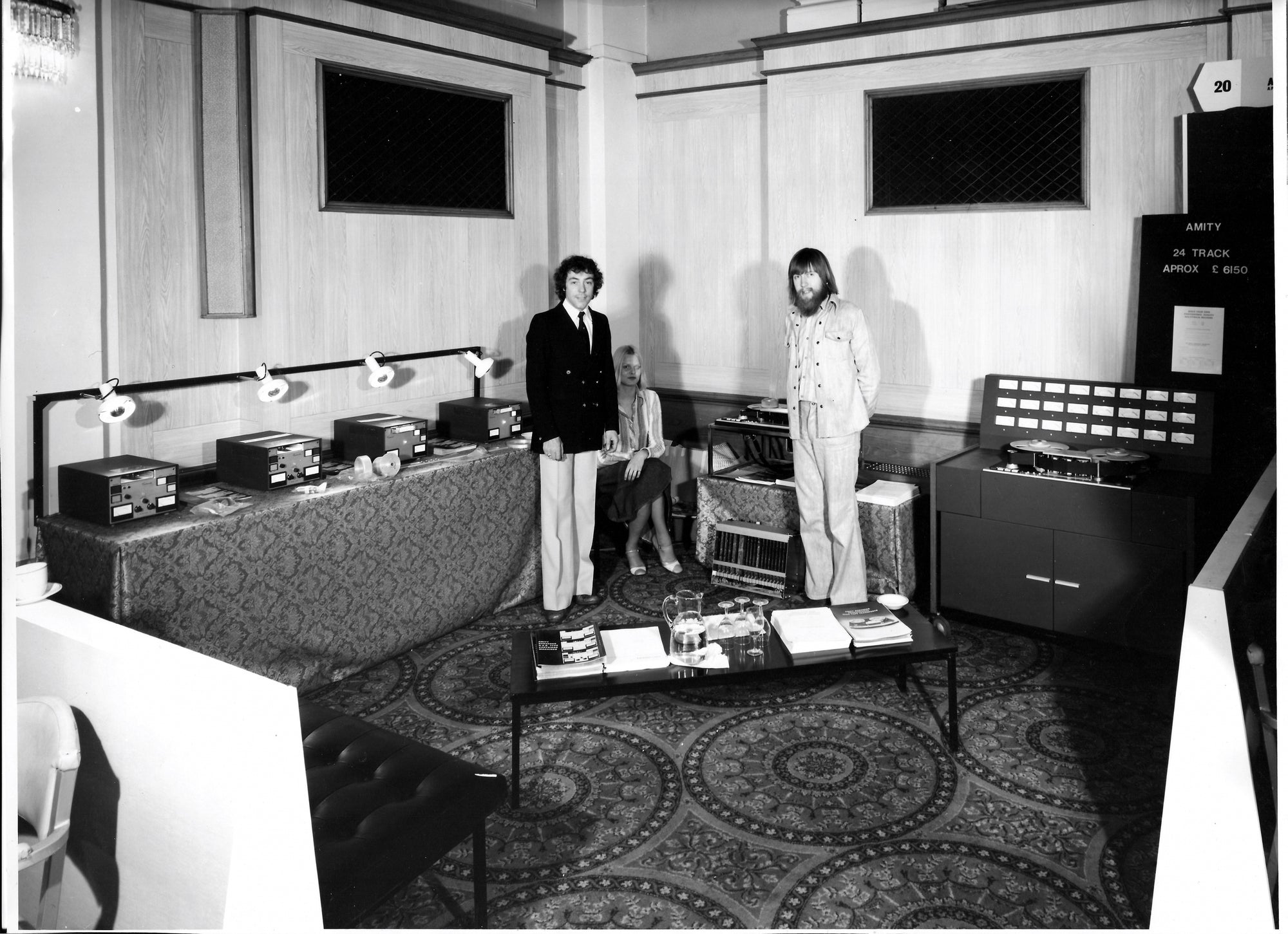 1972 - Orange Launches Amity Schroeder Professional Audio Equipment